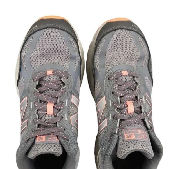 New Balance Shoes Womens 9.5 Trail Running Athletic Sneaker Active Comfort Gray - Picture 9 of 14